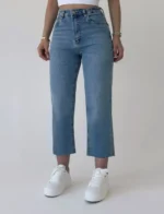 Women's Stretch Straight Jeans